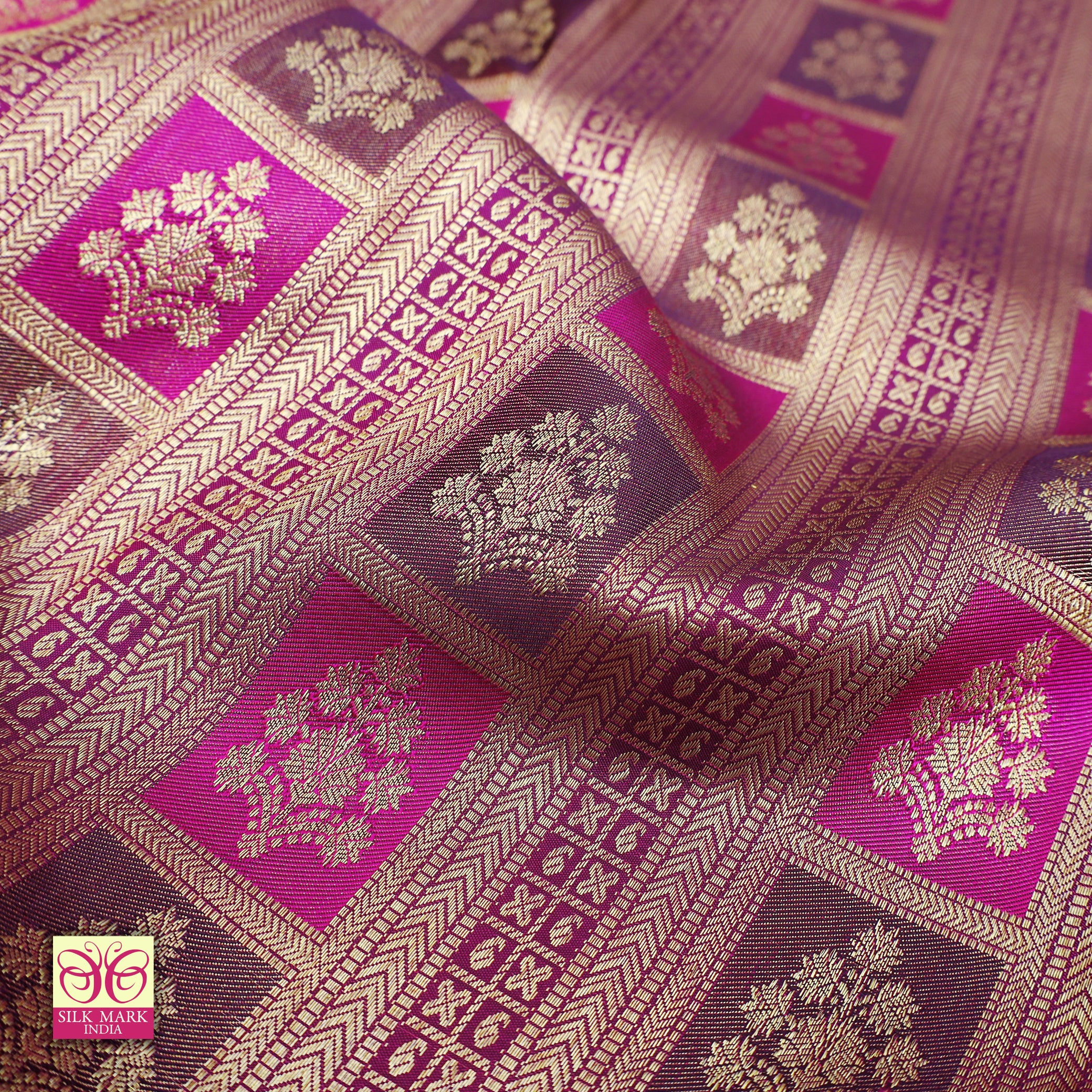 Magenta Pink With Gold Zeri Subalaya Wedding Silk Saree